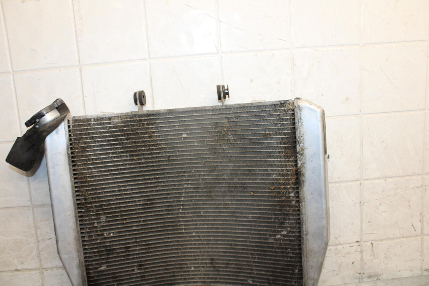 2009 Kawasaki Ninja ZX6R ZX600R RADIATOR MOTOR COOLER COOLING RADIATER  BB538