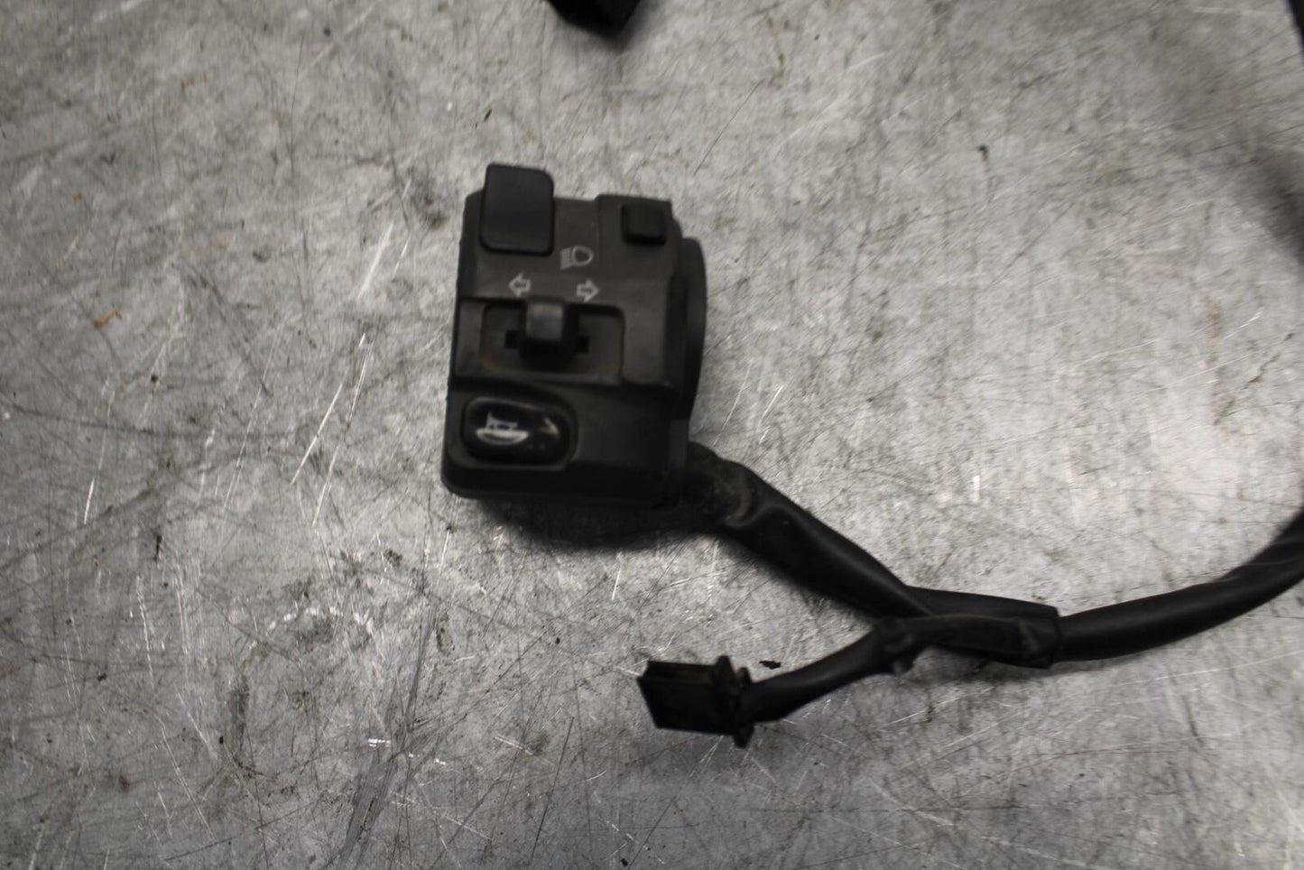 2009 Kawasaki Ninja ZX6R ZX600R LEFT CLIP ON HANDLE HORN SIGNALS SWITCH BB538