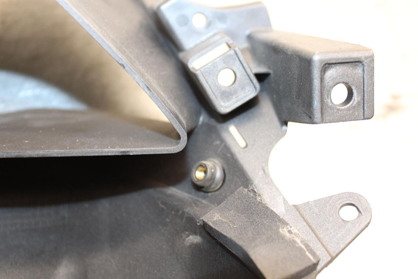 2009 Kawasaki Ninja ZX6R ZX600R FRONT CENTER COWL FAIRING 55028-0290-18T BB548