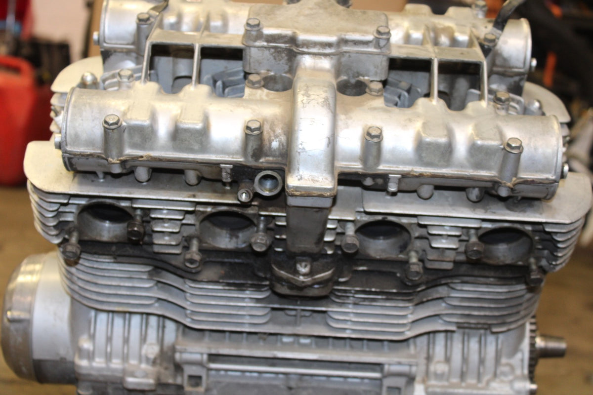 77 SUZUKI GS750 ENGINE MOTOR BB779