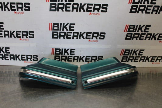 88-00 HONDA GOLDWING 1500 REAR BACK SADDLE BAG CORNERS BB883