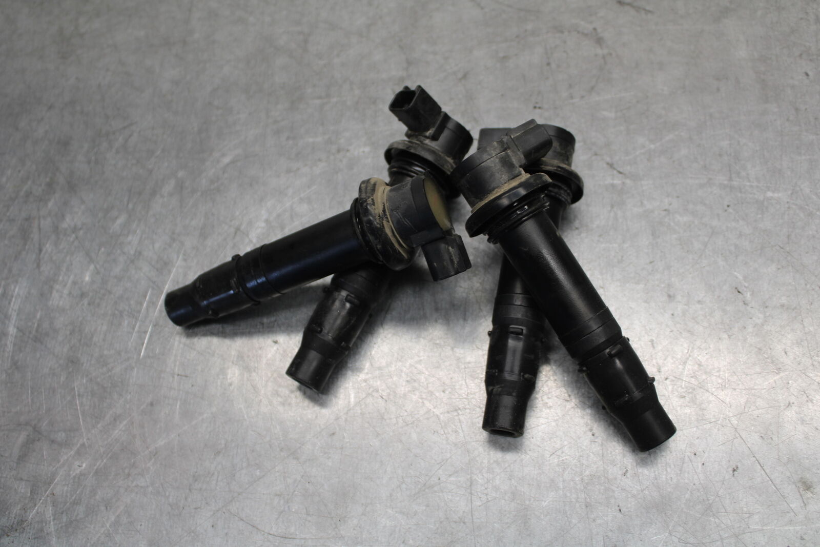 08-09 YAMAHA YZF R6S IGNITION COILS COIL SPARK PLUG CAPS  BB690