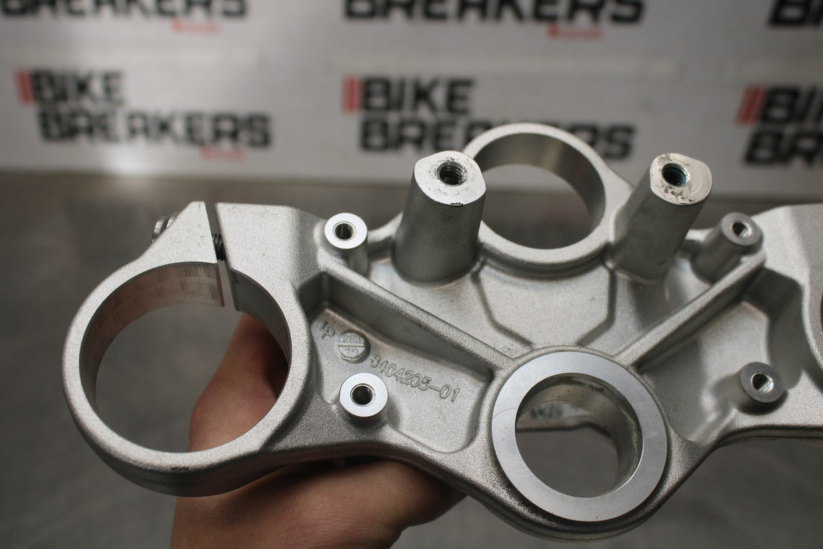 20-23 BMW F900R FORKS UPPER TRIPLE TREE CLAMP BB923