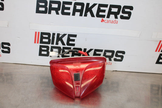 18 SUZUKI GSXR750 REAR TAIL TAILLIGHT BACK BRAKE LIGHT BB891
