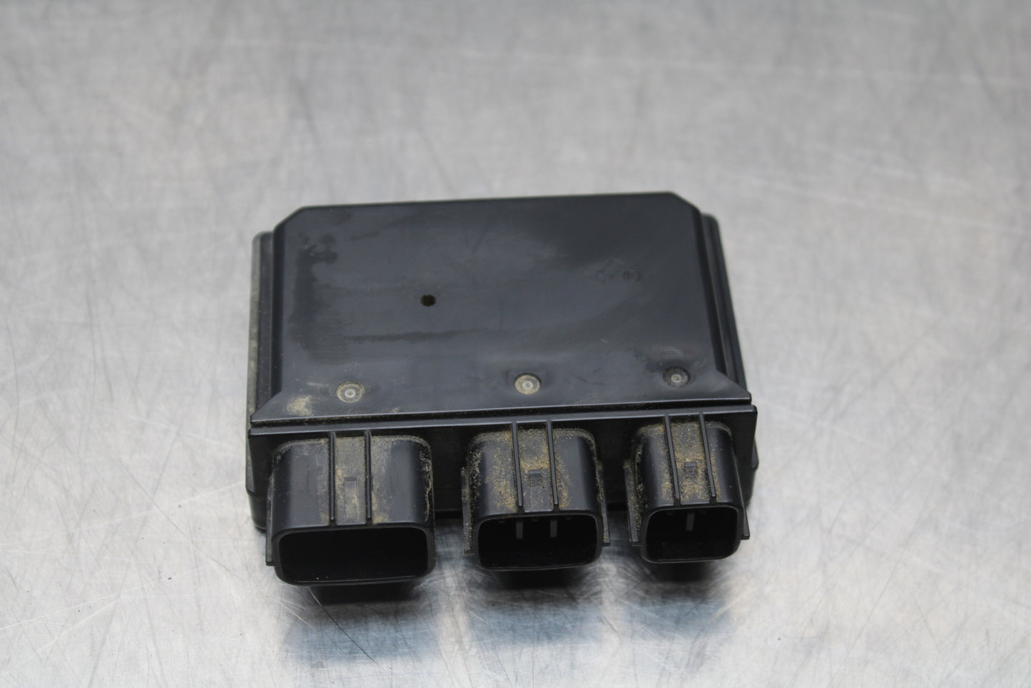 04-05 KAWASAKI NINJA ZX10R RELAY ASSEMBLY BOX BB163