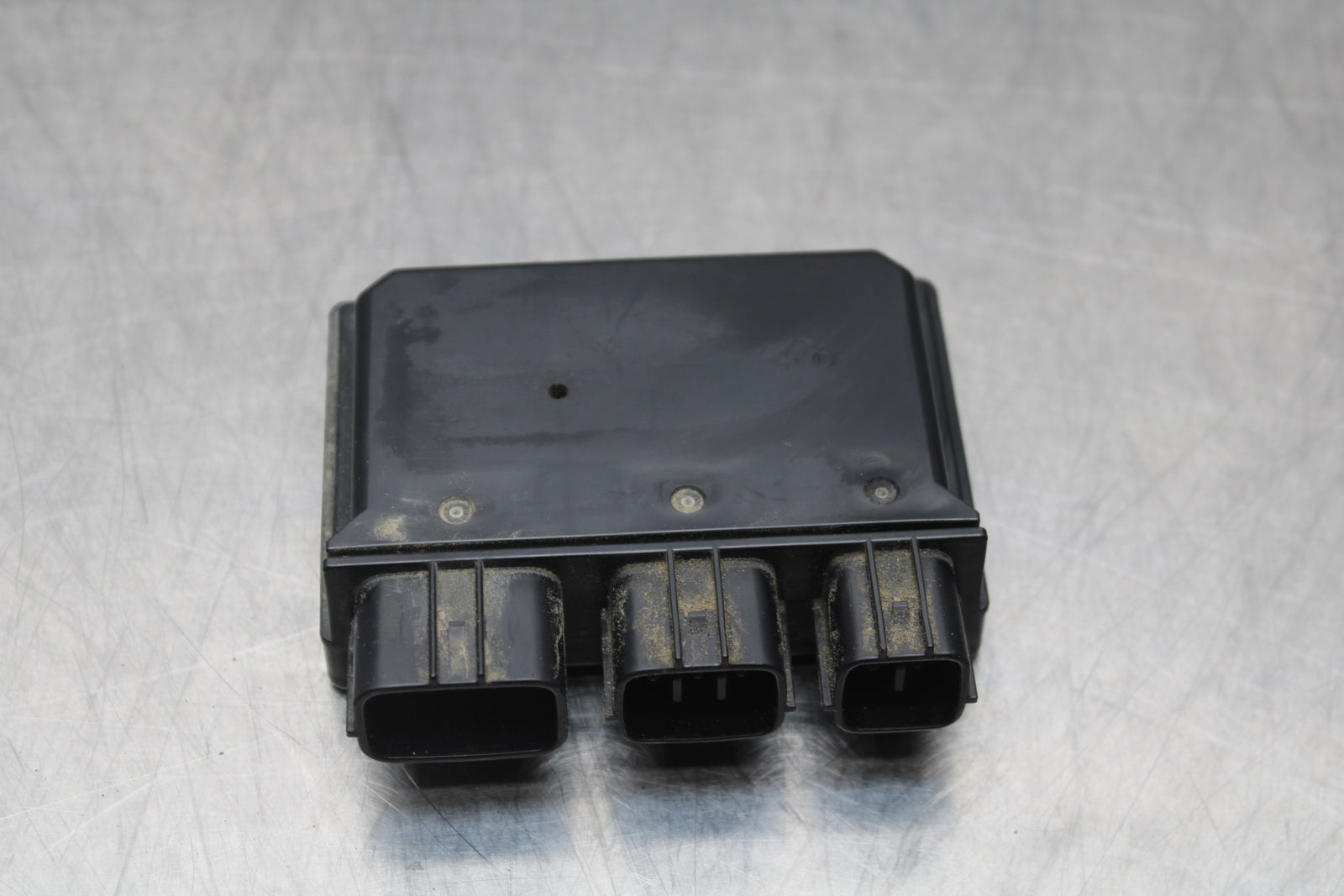 04-05 KAWASAKI NINJA ZX10R RELAY ASSEMBLY BOX BB163