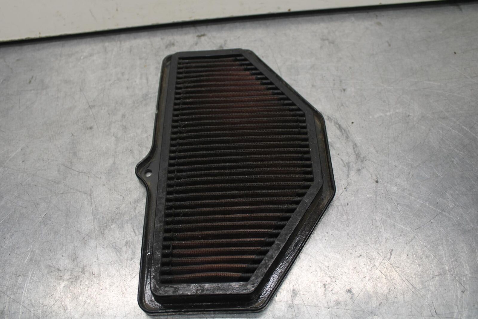 04-05 SUZUKI GSXR750 K&N AIRBOX AIR INTAKE FILTER BB81