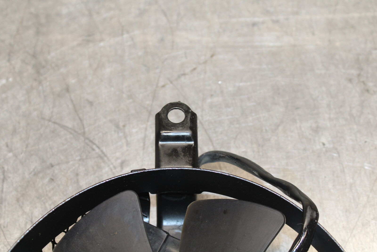 05-06 SUZUKI GSXR1000 ENGINE RADIATOR COOLING FAN BB113