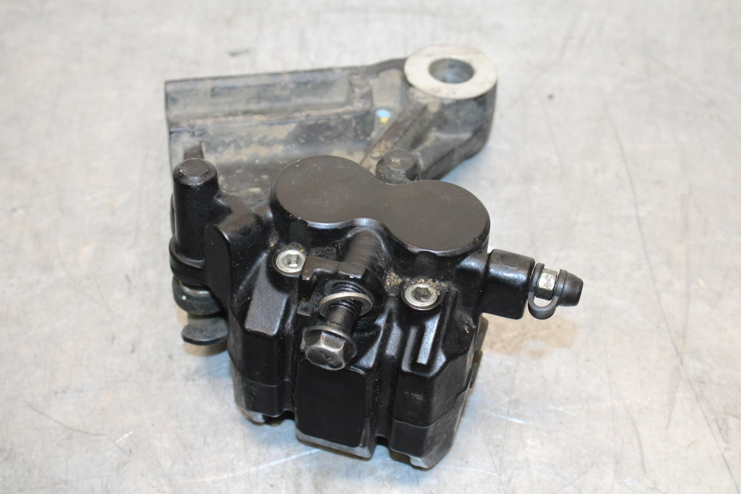 2015 Kawasaki Ninja 300 EX300B ABS REAR BACK BRAKE CALIPER 43080-0151-25S BB61