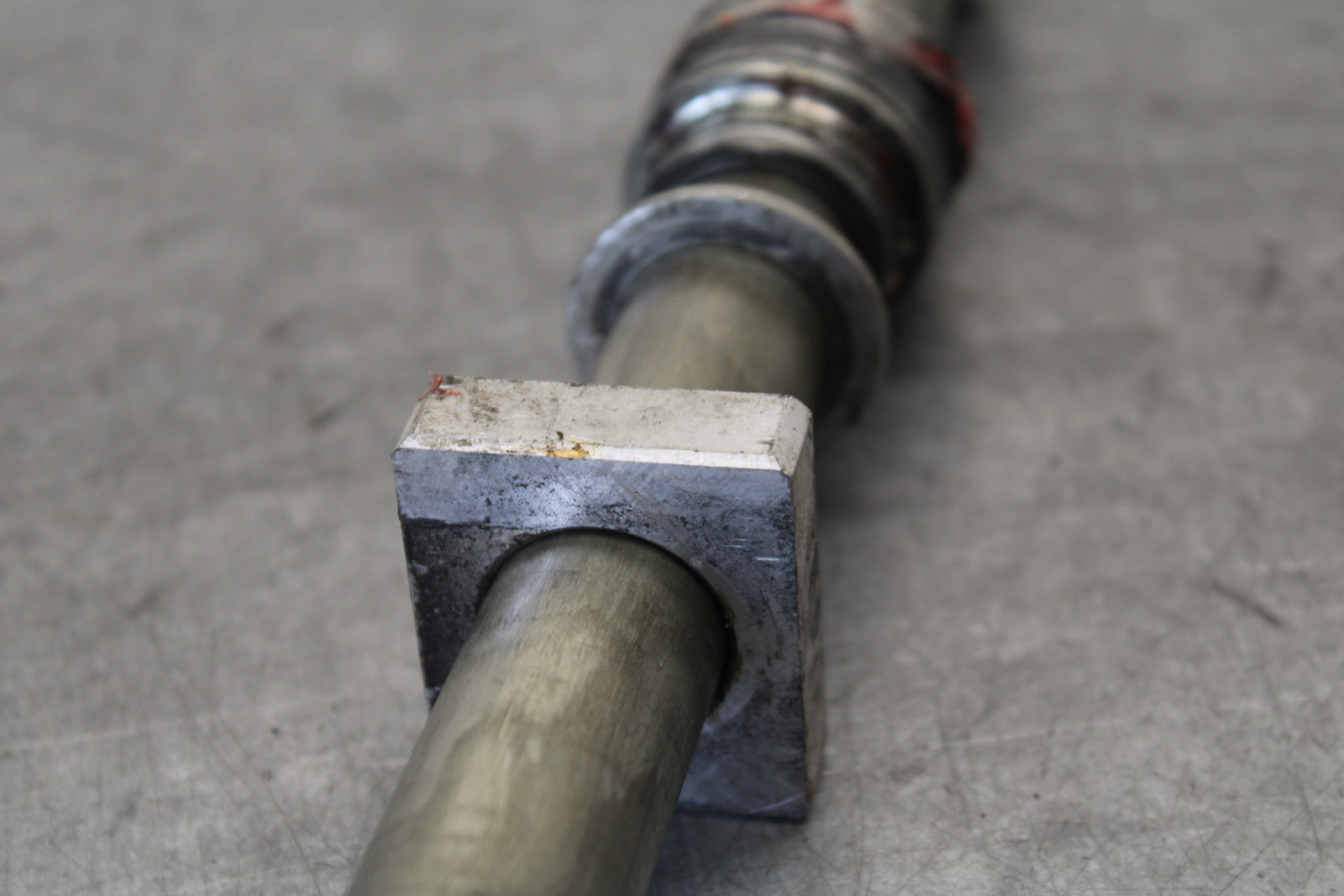 13-18 KAWASAKI NINJA ZX6R REAR AXLE BACK WHEEL RIM PIVOT BOLT AXEL BB682