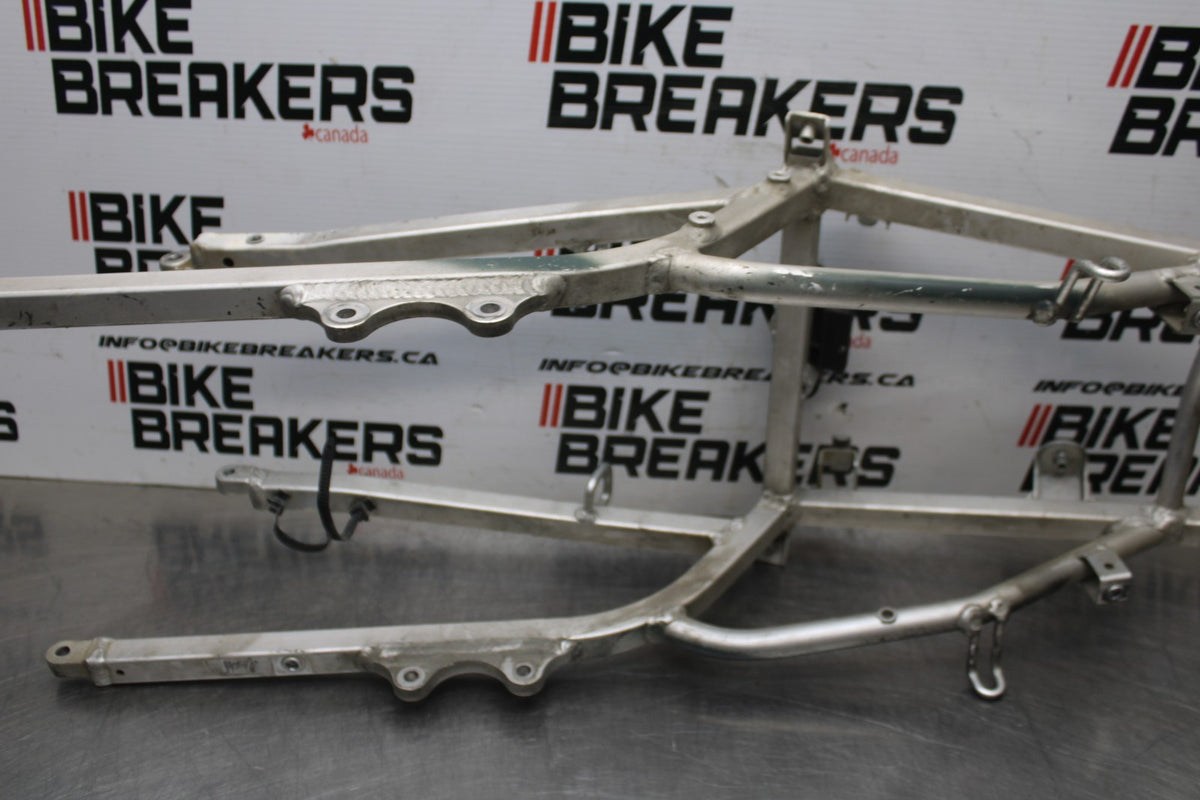 01-03 SUZUKI GSXR600 REAR SUBFRAME BACK SUB FRAME BB841