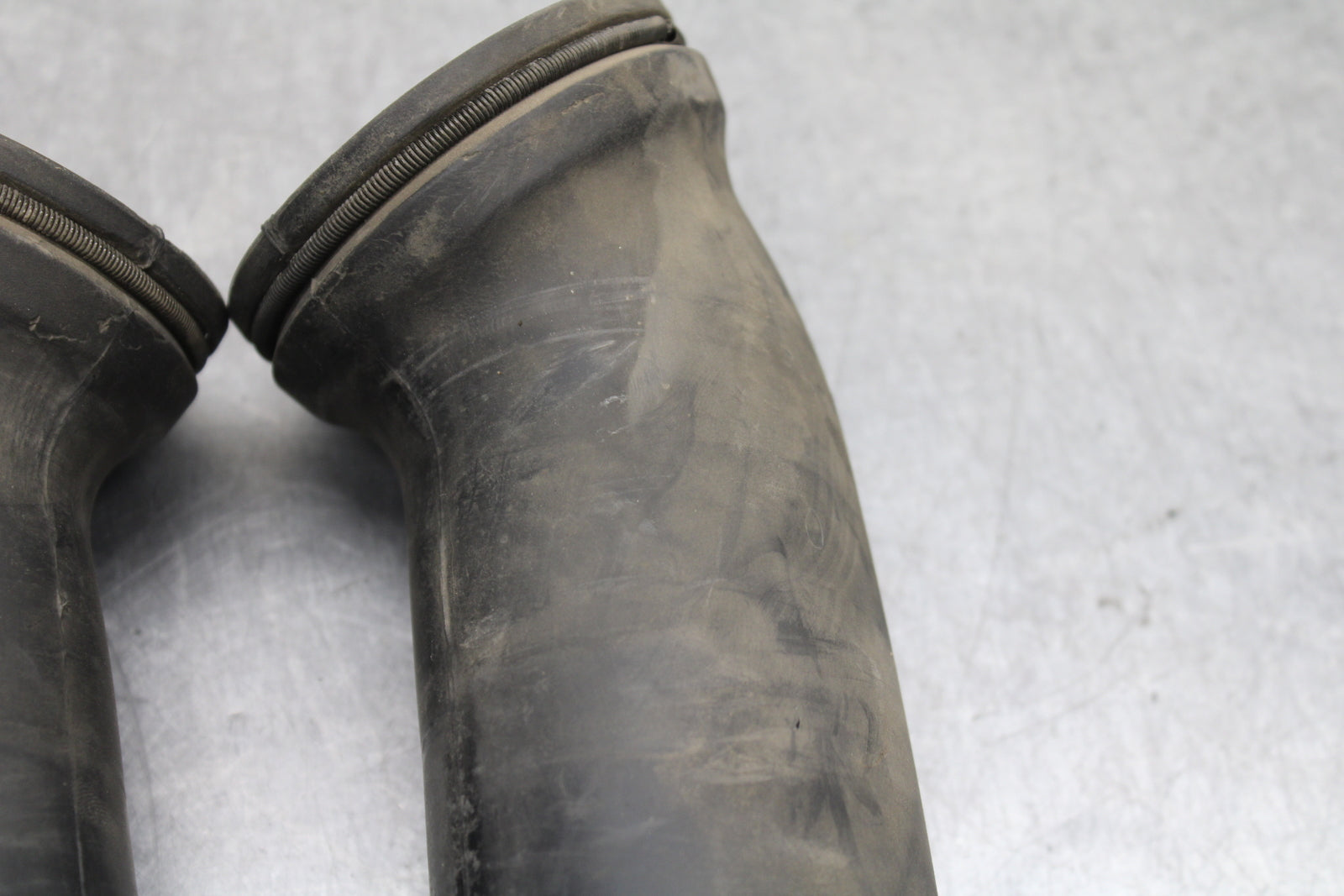 00-02 KAWASAKI NINJA ZX6R RIGHT LEFT AIR INTAKE DUCTS BB750