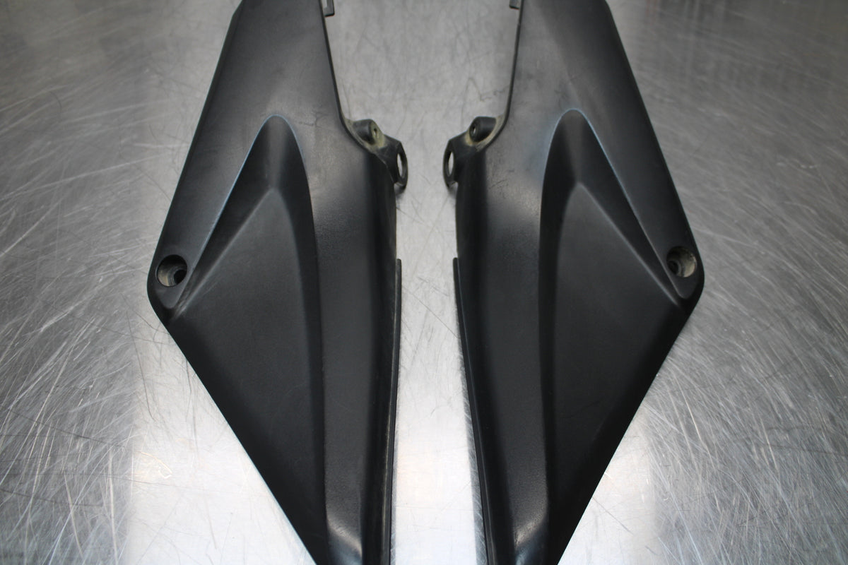 05-06 HONDA CBR600RR RIGHT LEFT GAS FUEL TANK PANELS COVERS TRIM SET COWLS BB149
