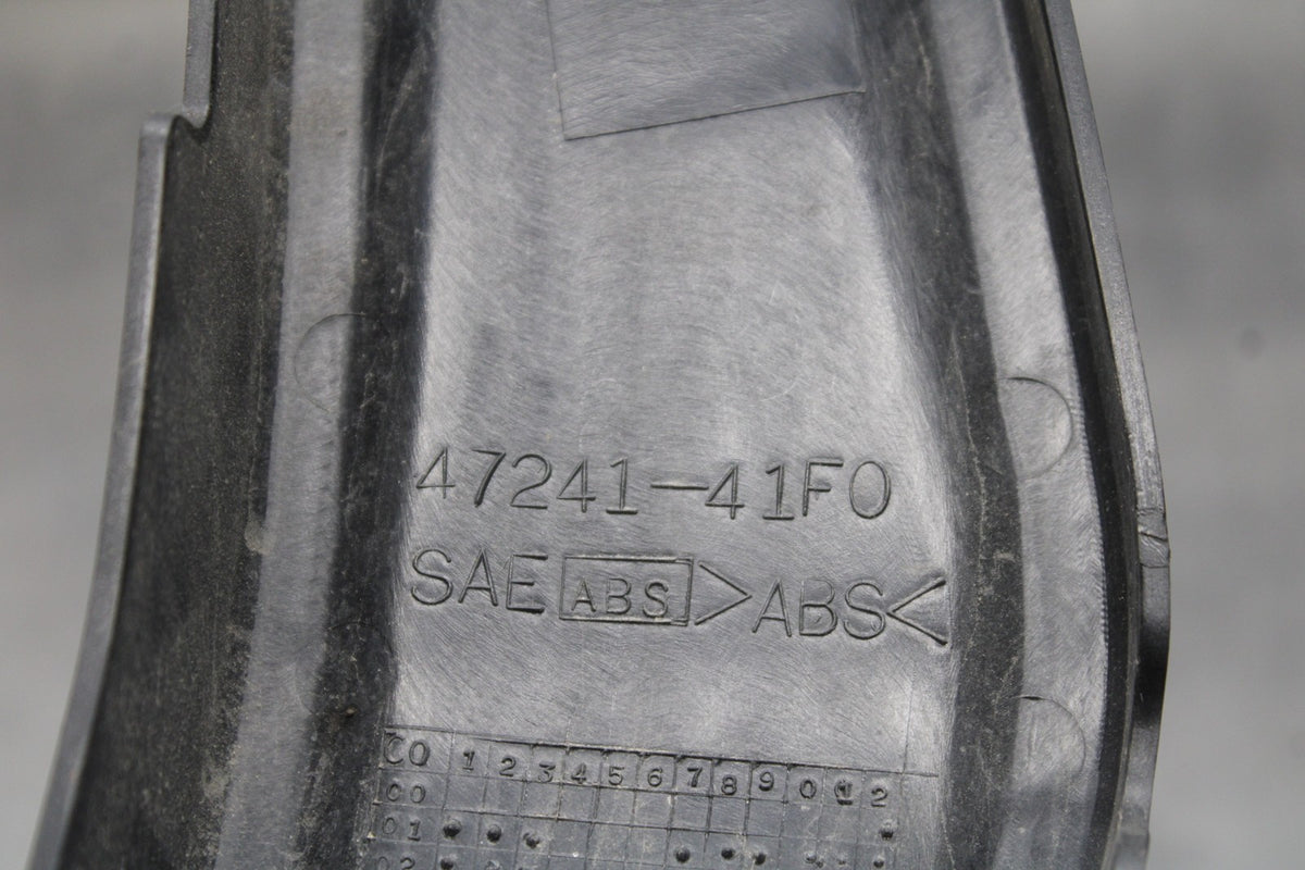 07 SUZUKI BOULEVARD M50 FRAME COVER COWL SET PAIR BB897