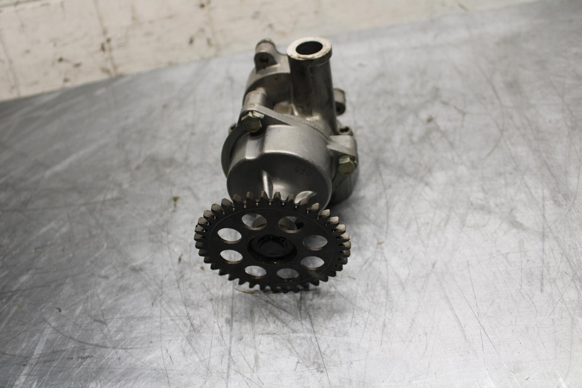 91-92 SUZUKI GSXR750 M  ENGINE MOTOR OIL PUMP BB493