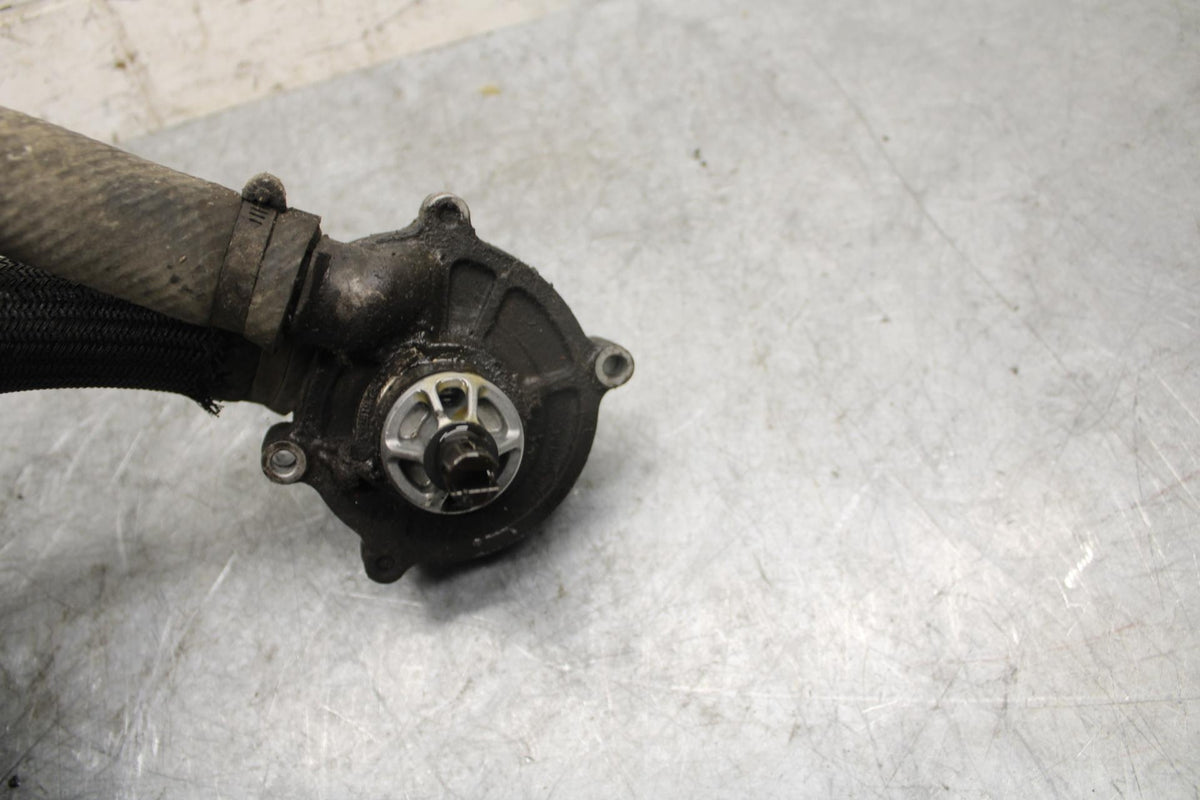2007 Suzuki GSXR600 ENGINE WATER COOLANT PUMP  17400-01H00 BB540