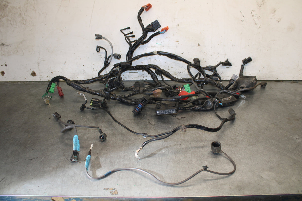 13-15 HONDA CBR500R MAIN ENGINE WIRING HARNESS MOTOR WIRE LOOM BB704