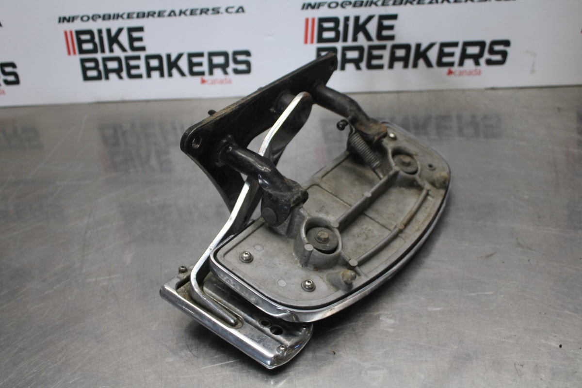 03-08 KAWASAKI VULCAN 1600 RIGHT FRONT FOOT REST PEG STEP BB196