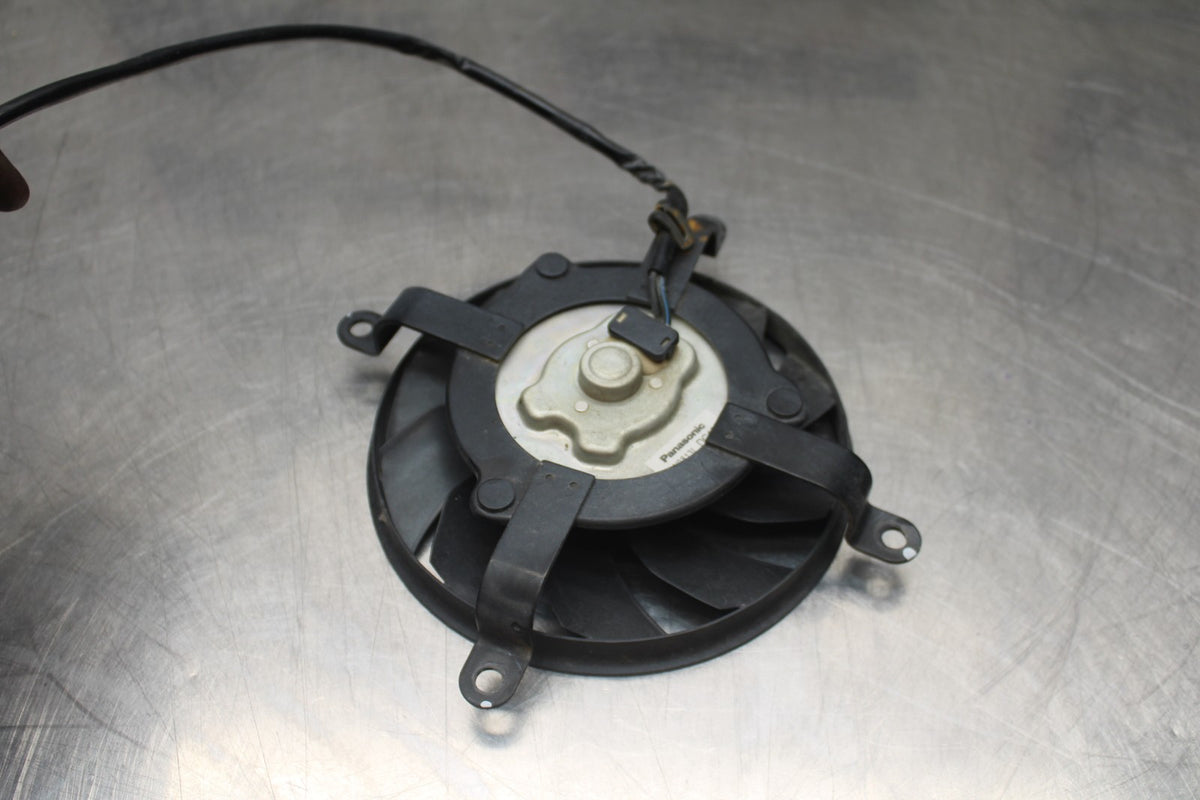 06 KAWASAKI VULCAN 900 ENGINE RADIATOR COOLING FAN BB799