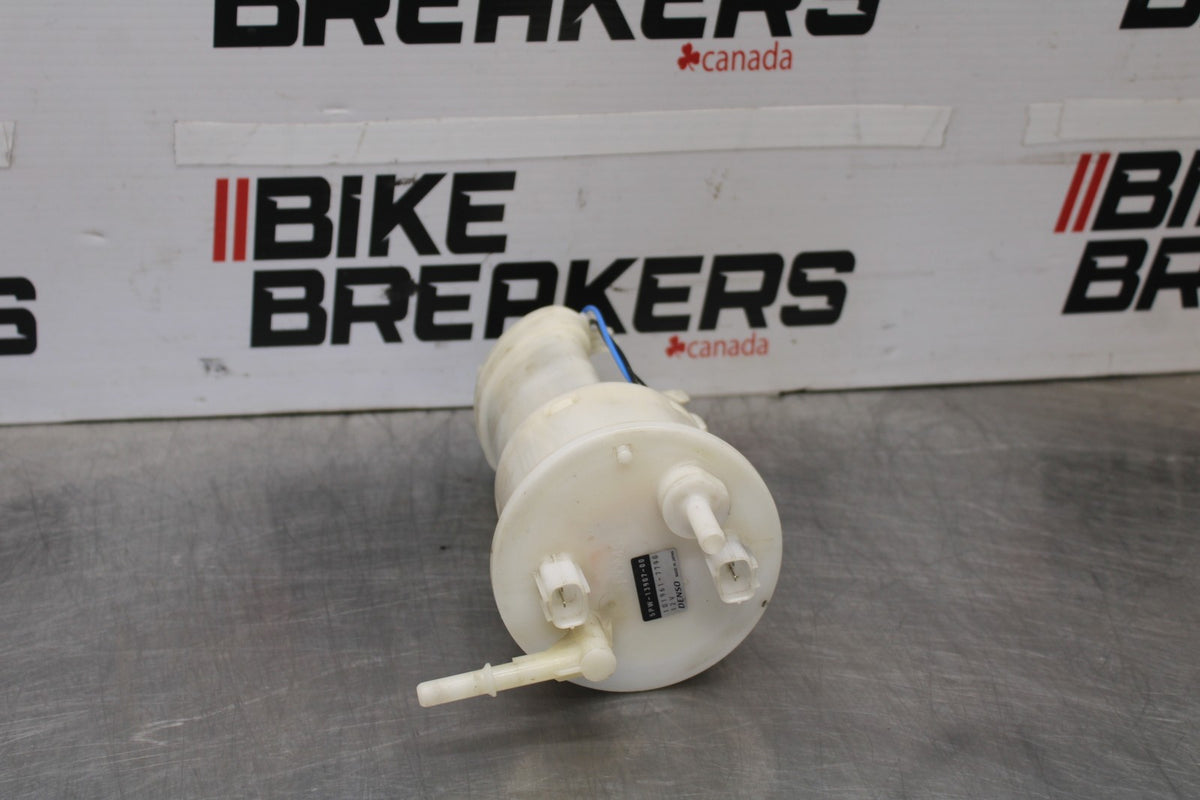 03 YAMAHA YZF R1 FUEL PUMP GAS PETROL SENDER UNIT BB895