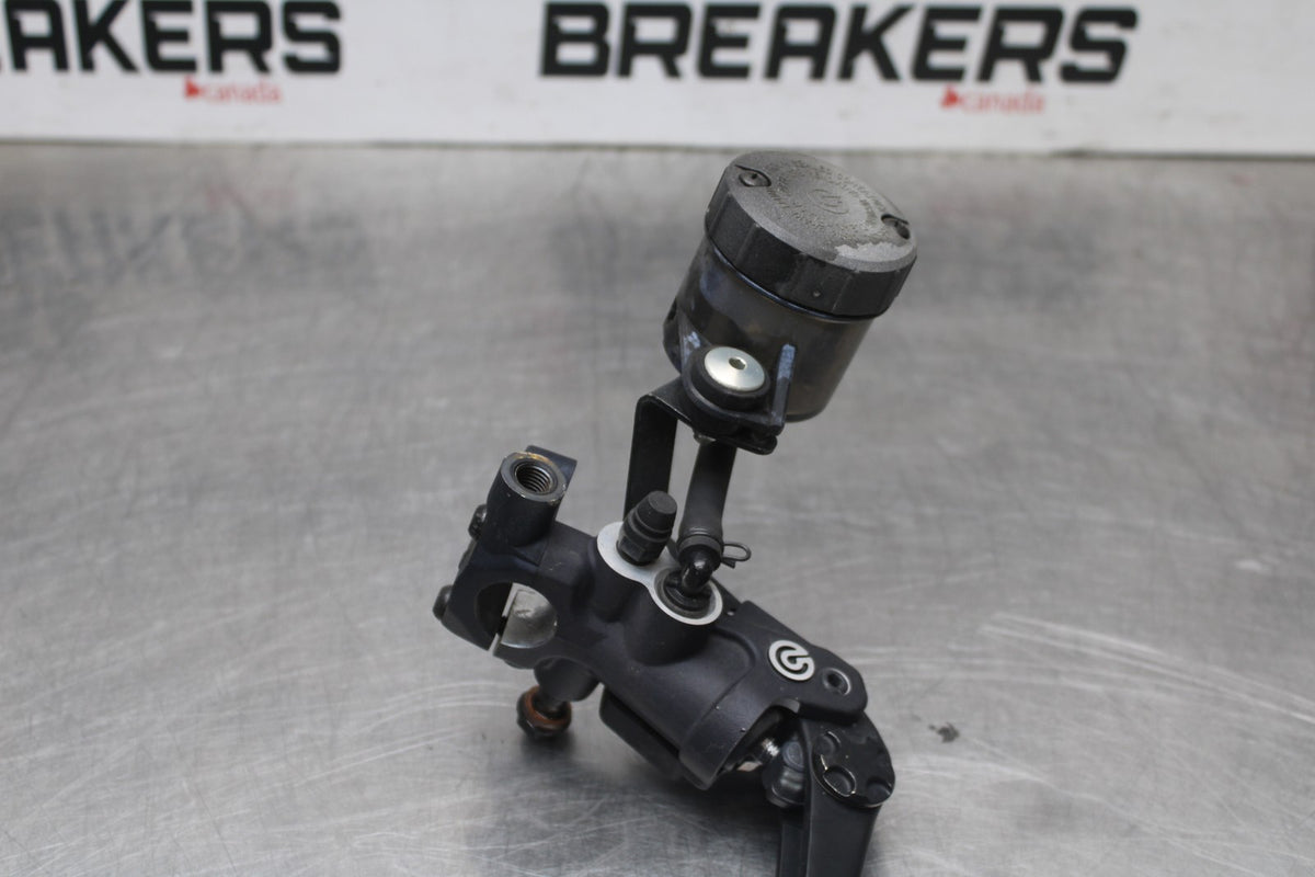 22 HARLEY-DAVIDSON PAN AMERICA 1250 FRONT BRAKE MASTER CYLINDER w/ LEVER BB910