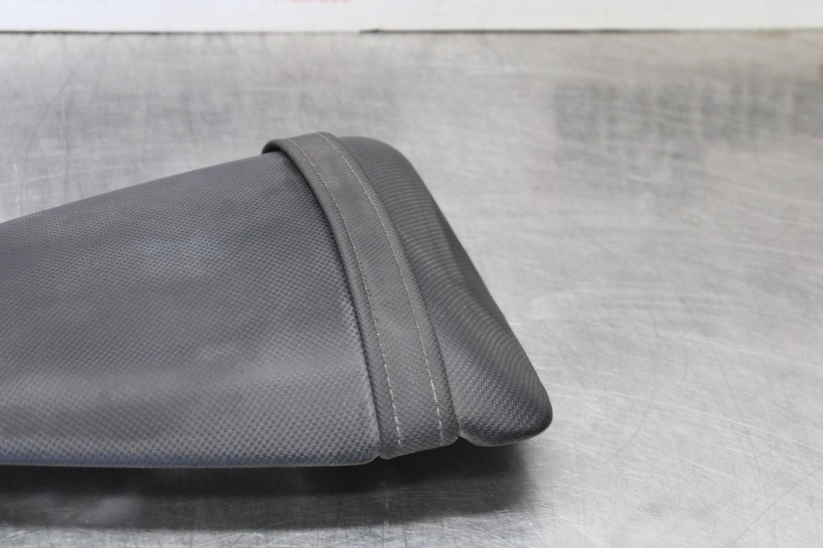 07-08 KAWASAKI NINJA ZX6R REAR BACK PASSENGER TANDEM SEAT SADDLE PILLION BB896