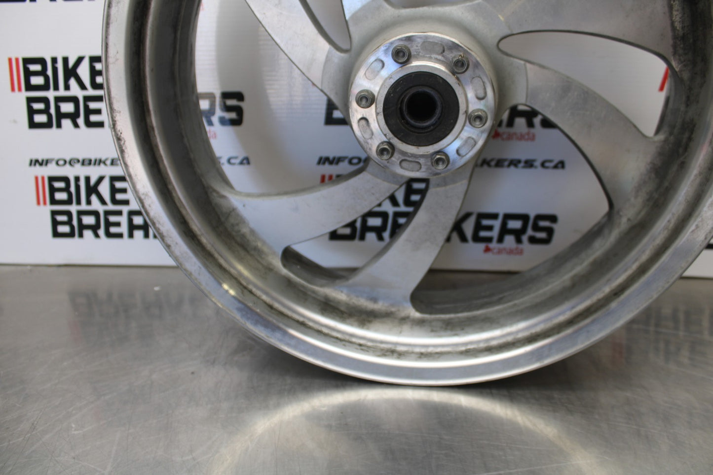 05-06 VICTORY KINGPIN DELUXE REAR WHEEL BACK RIM BB195