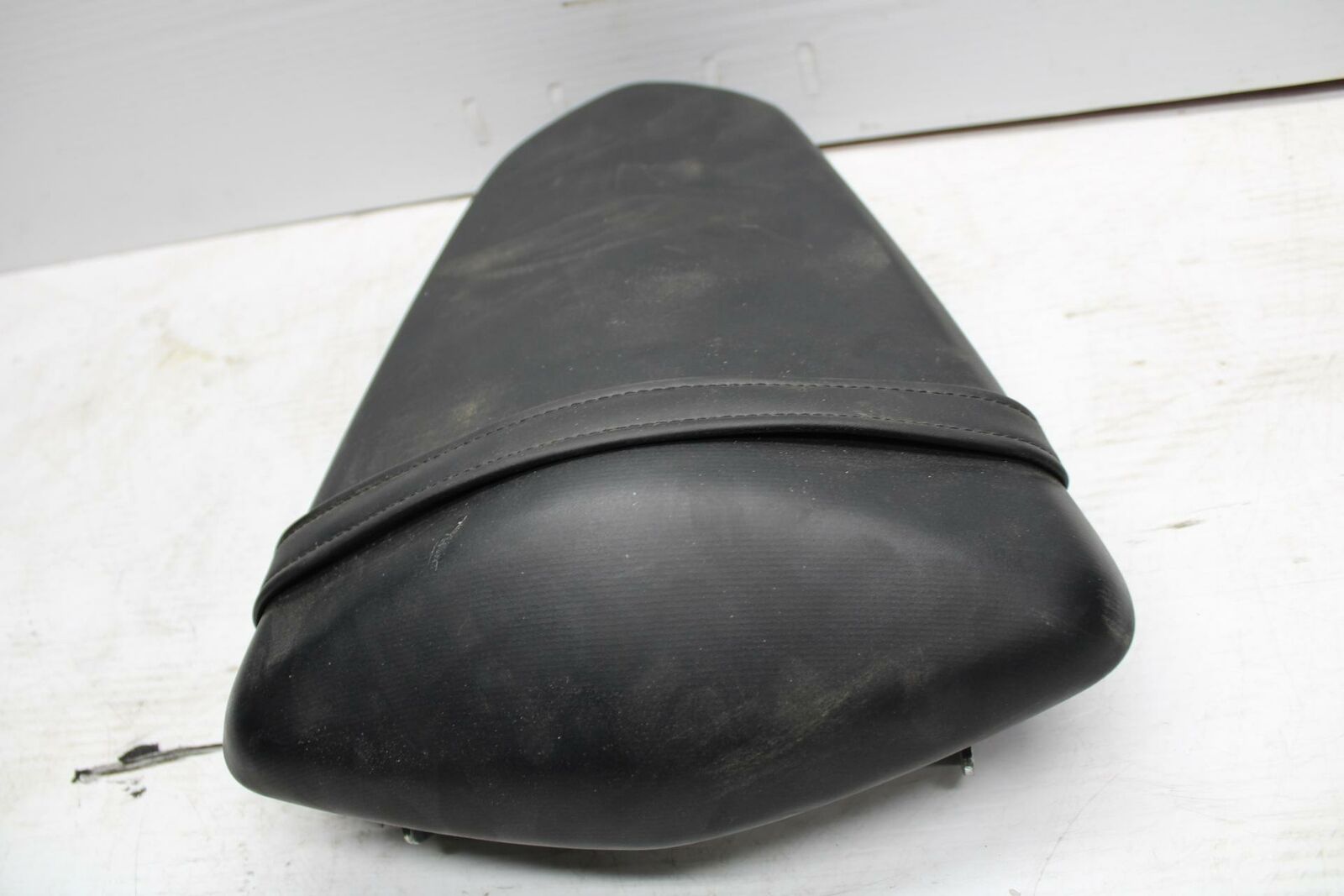 15-17 YAMAHA YZF R3 REAR BACK PASSENGER TANDEM SEAT PAD SADDLE PILLION BB293