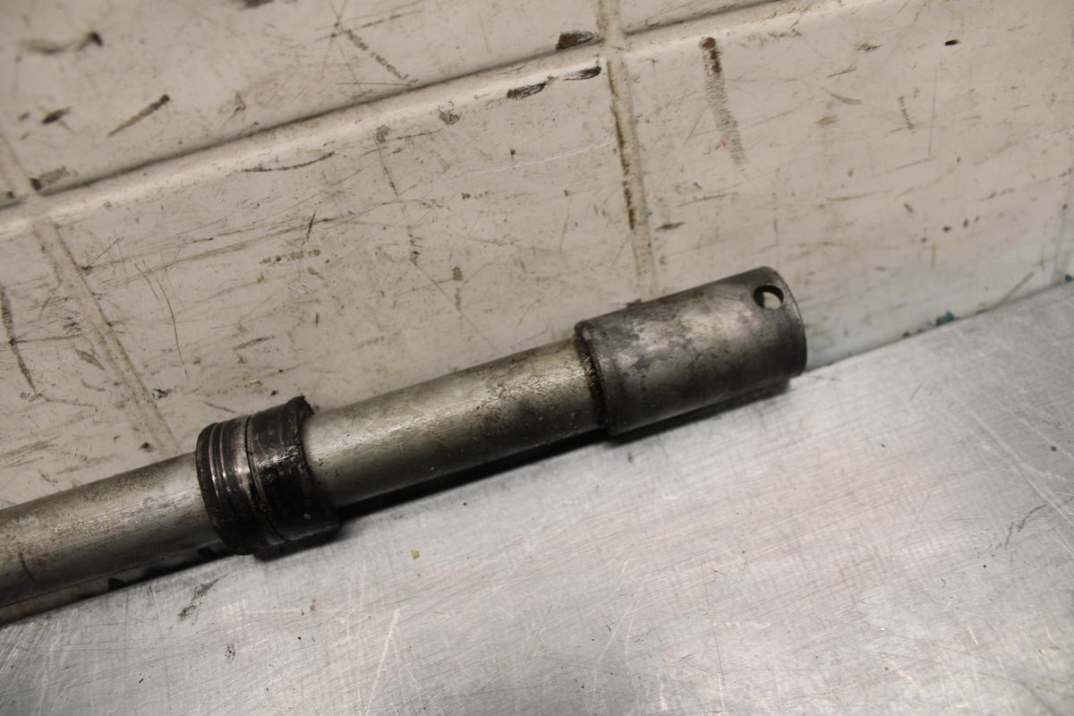 07-12 HONDA CBR600RR FRONT WHEEL RIM AXLE PIVOT BOLT 44301-MFJ-D00 BB500