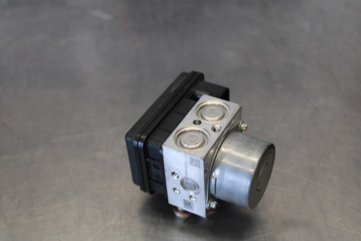 24 APRILIA TUONO V4 1100 FACTORY ABS ABS PUMP UNIT MODULE BB887