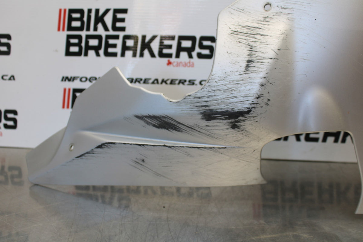 15-17 YAMAHA YZF R1 RIGHT MID UPPER SIDE FAIRING COWL BB190