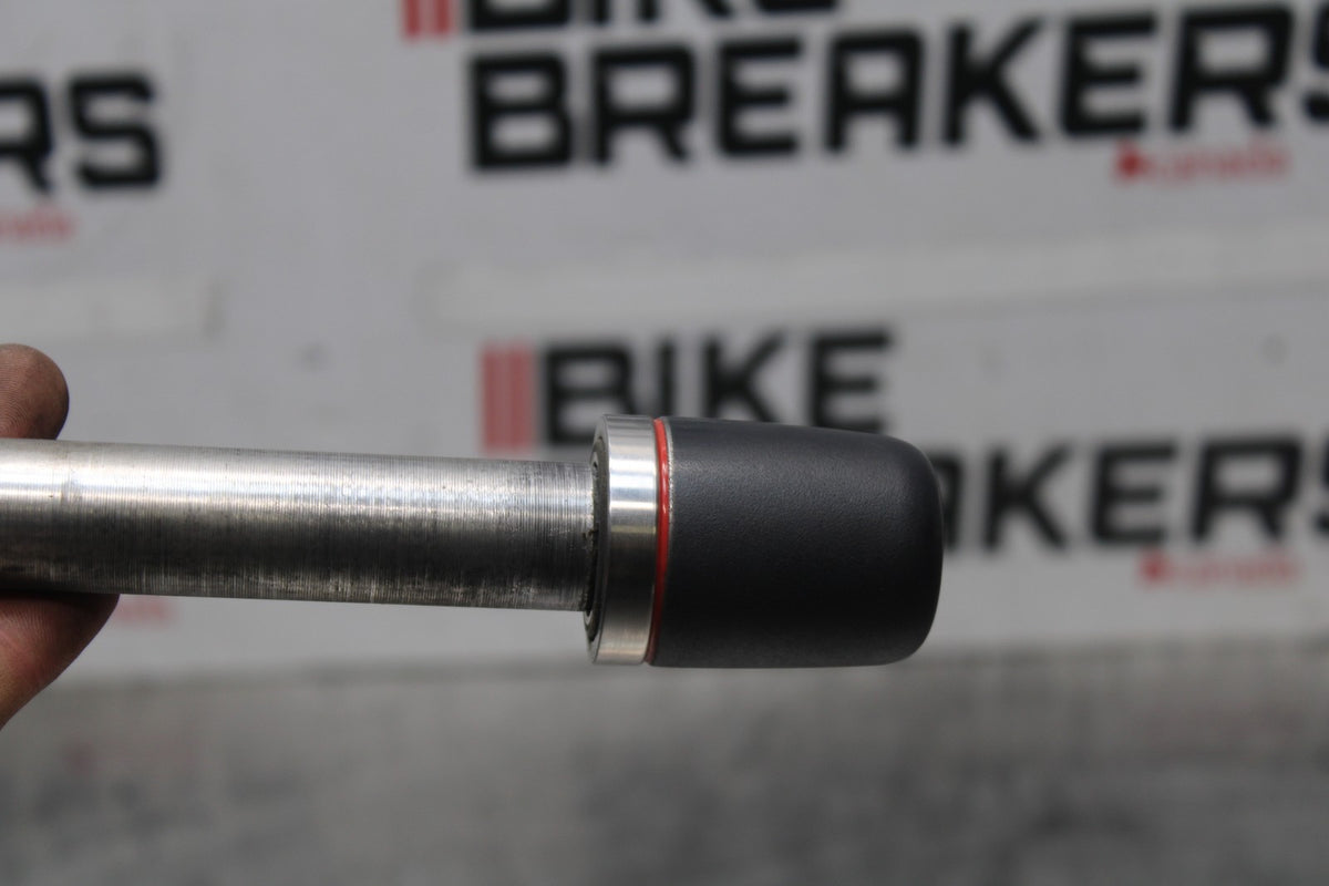08 KAWASAKI NINJA ZX10R RIGHT CLIP ON HANDLEBAR BB902