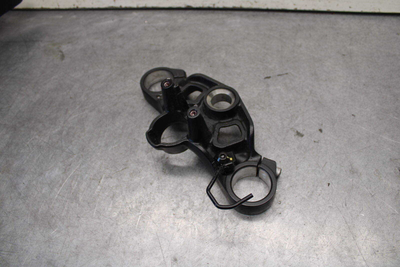 18-23 KAWASAKI NINJA 400 FORKS UPPER TRIPLE TREE CLAMP BB660