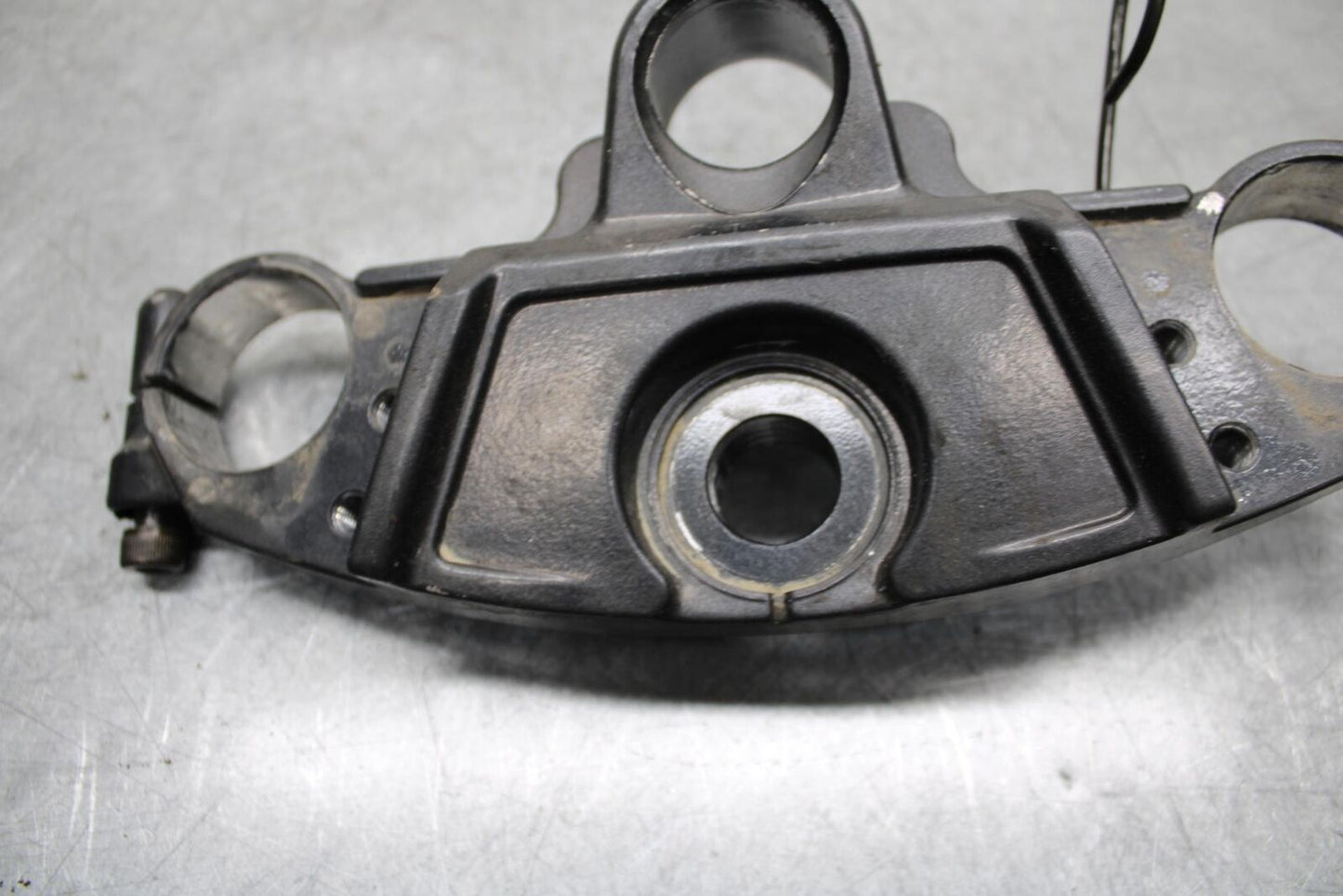 2001 Kawasaki Ninja ZX6 ZX600E FORKS UPPER TRIPLE TREE CLAMP BB547