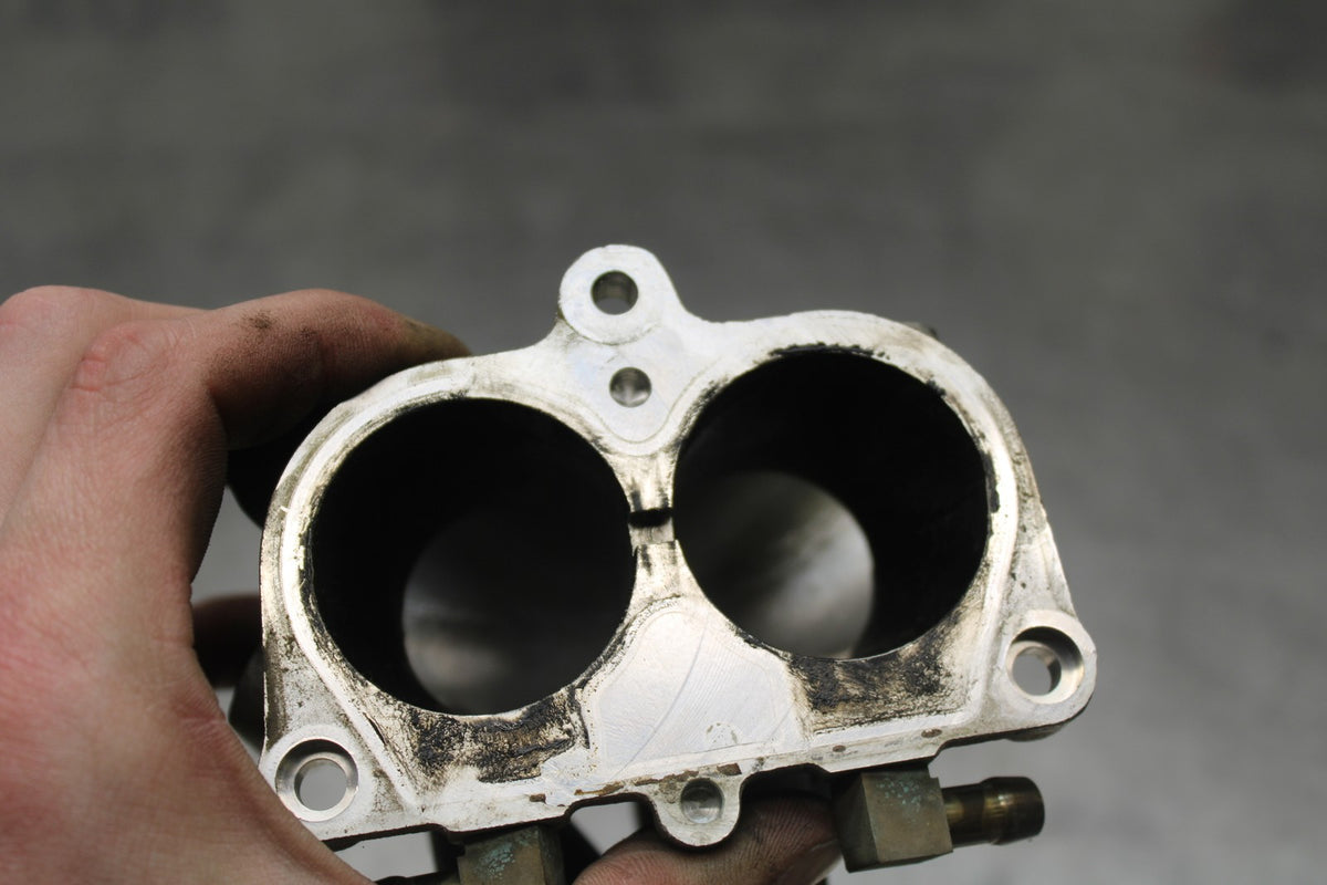 03 KAWASAKI VULCAN 1600 FUEL INJECTOR SET PAIR/ INTAKE BB865