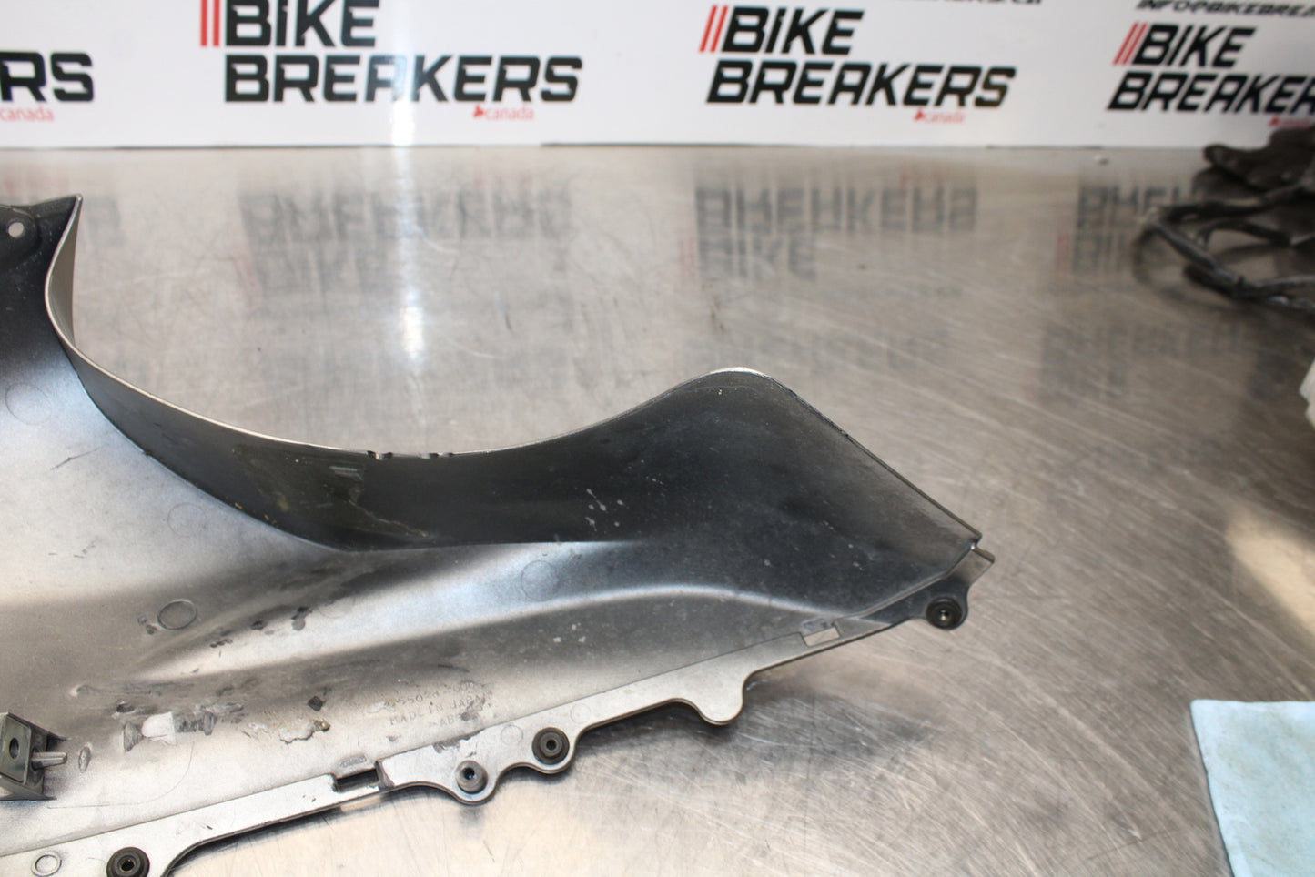 04-05 KAWASAKI NINJA ZX10R RIGHT FRONT UPPER NOSE FAIRING COWL SHROUD BB163