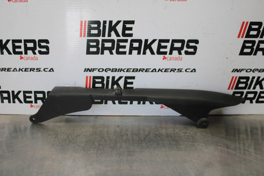21-23 KAWASAKI NINJA ZX6R REAR BACK DRIVE CHAIN GUARD COVER SHIELD BB179