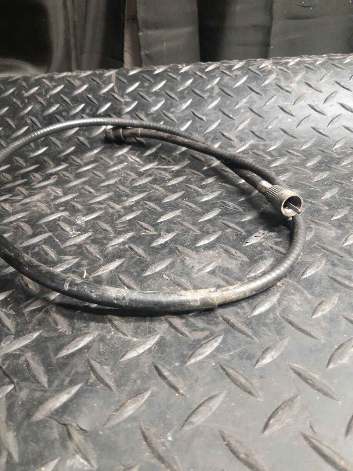 78 SUZUKI GS550E SPEEDOMETER CABLE SPEEDO LINE BB212