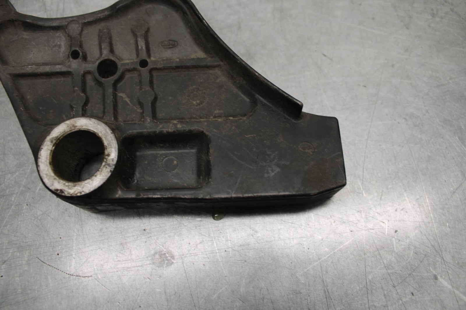 06-07 KAWASAKI NINJA ZX14R REAR  CALIPER HANGER BACK MOUNTING BRACKET BB466