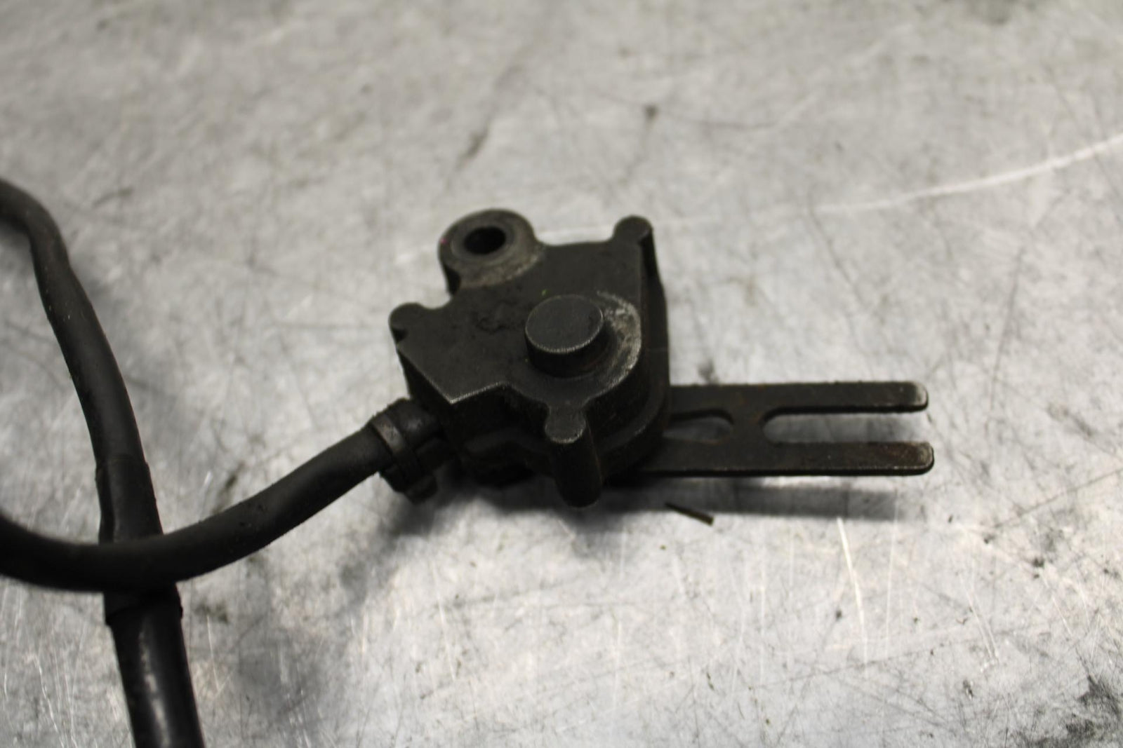 17 KAWASAKI Z900 ZR900 KICKSTAND SIDE KICK STAND SENSOR BB549