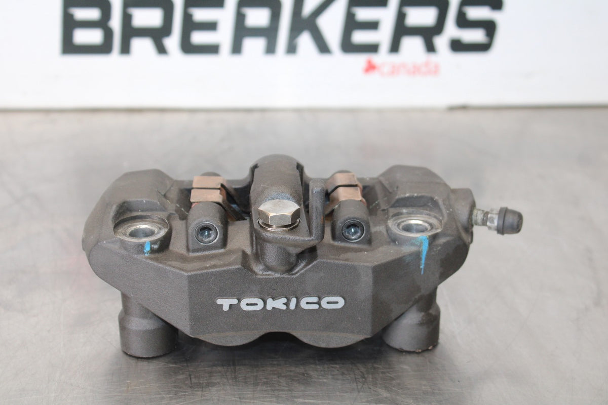 06-07 SUZUKI GSXR 600 RIGHT LEFT FRONT BRAKE CALIPER SET PAIR CALIPERS BB170
