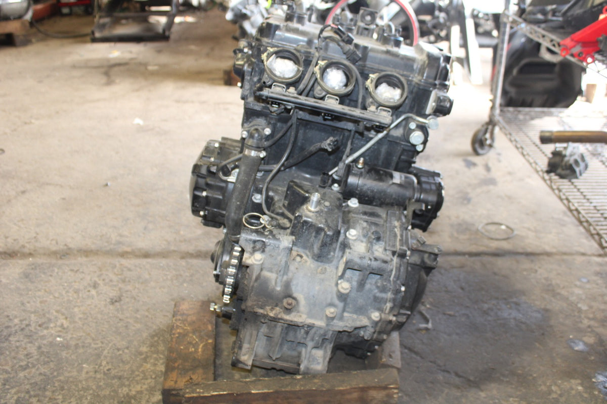 05-08 TRIUMPH SPEED TRIPLE 1050 ENGINE MOTOR BB933