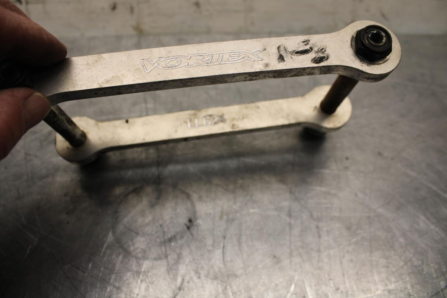 08-16 YAMAHA YZF R6 REAR SHOCK VORTEX LINKAGE LINKS BB465