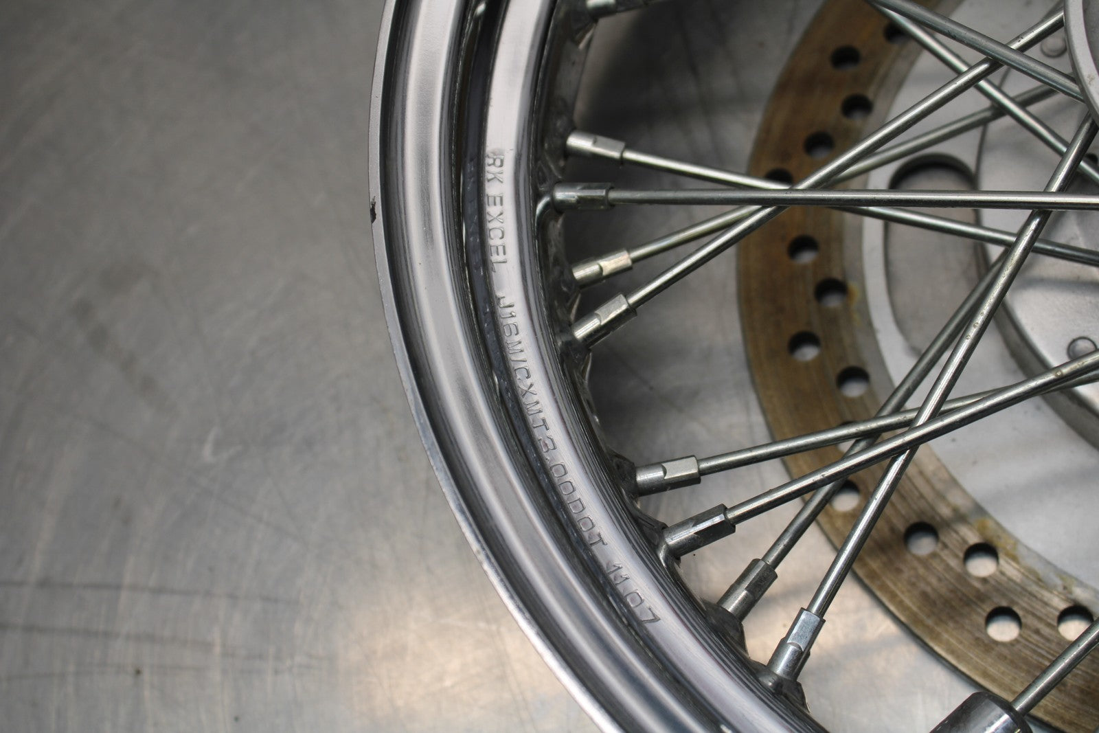 08 KAWASAKI VULCAN 900 FRONT WHEEL FRONT RIM & DISC ROTOR BB184