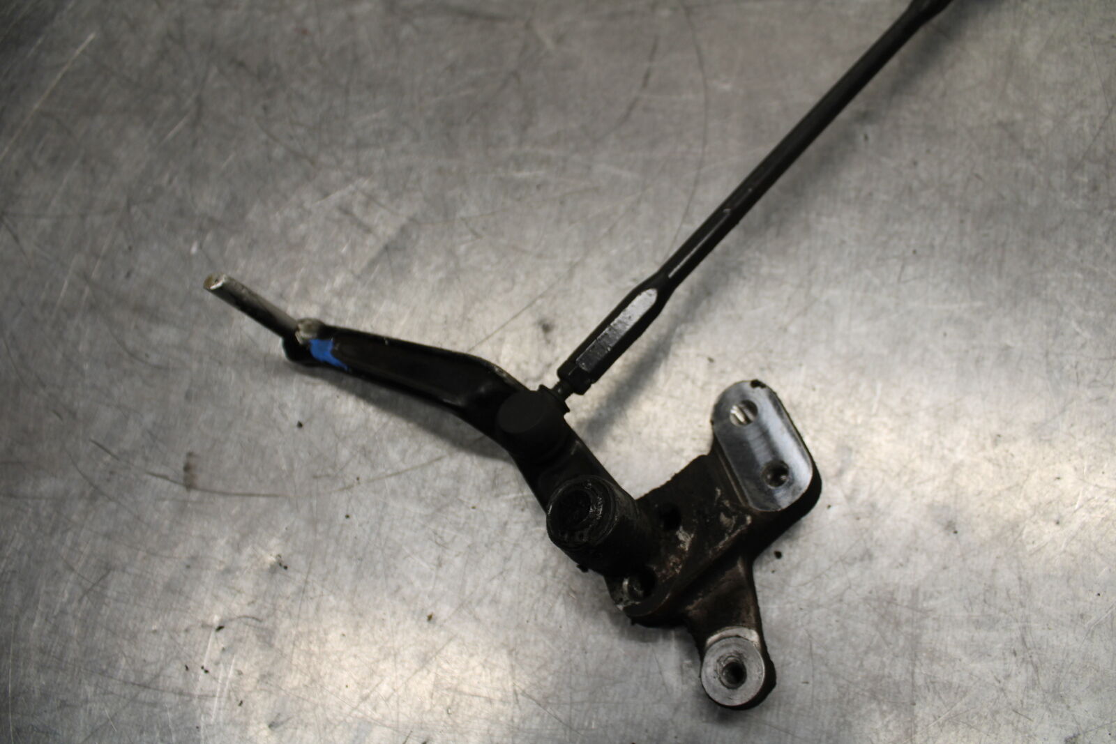 06-07 SUZUKI GSXR 600 SHIFTER LINKAGE SHIFT LINK PEDAL BB737