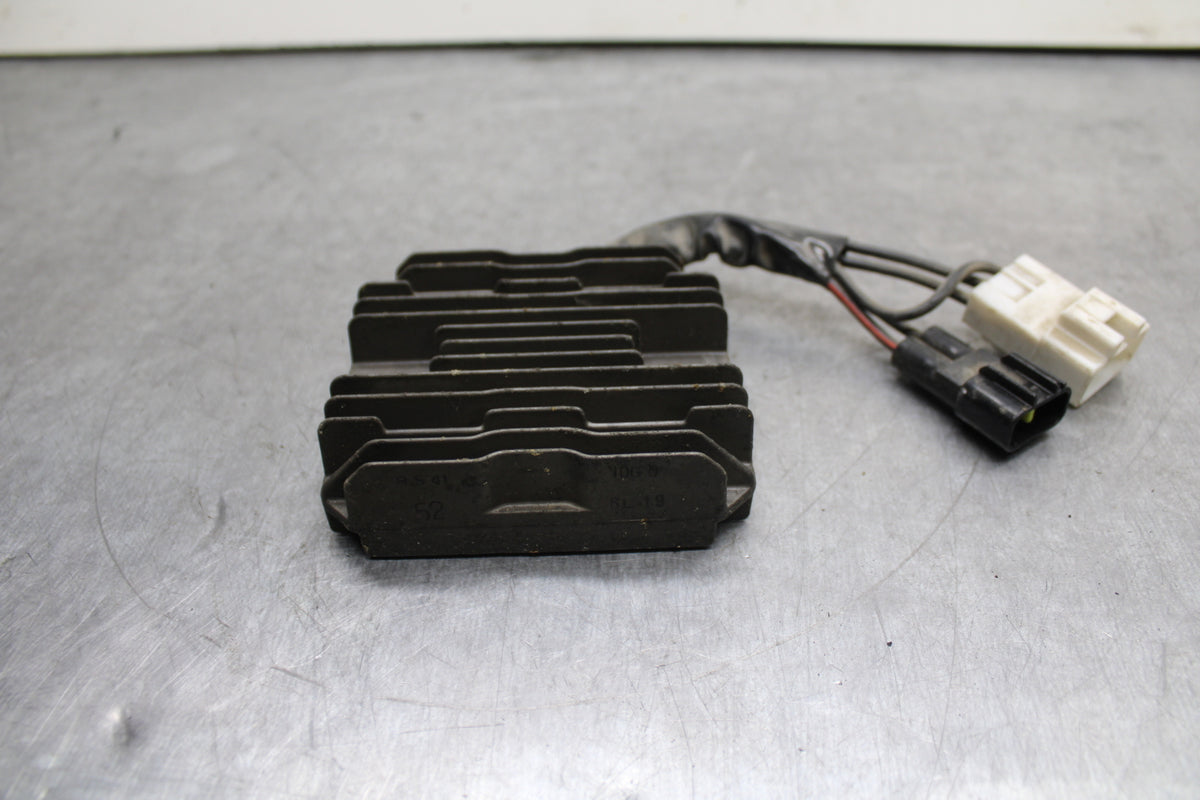 07-08 SUZUKI BURGMAN 650 RECTIFIER VOLTAGE REGULATOR BB123