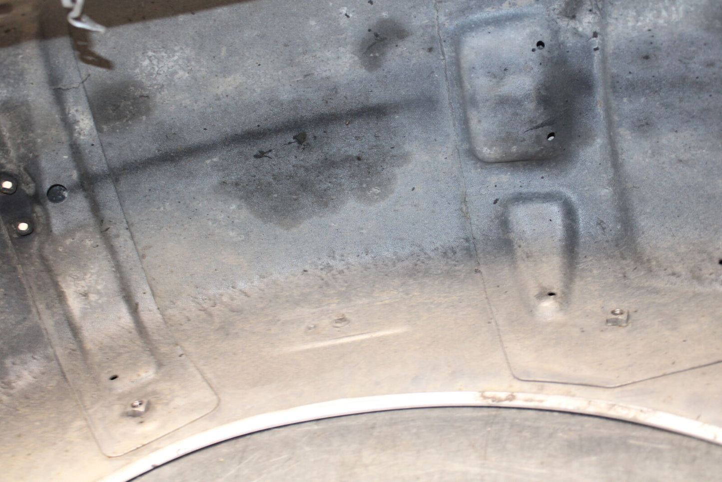 05-09 SUZUKI BOULEVARD C90 REAR BACK WHEEL FENDER MUD GUARD BB692