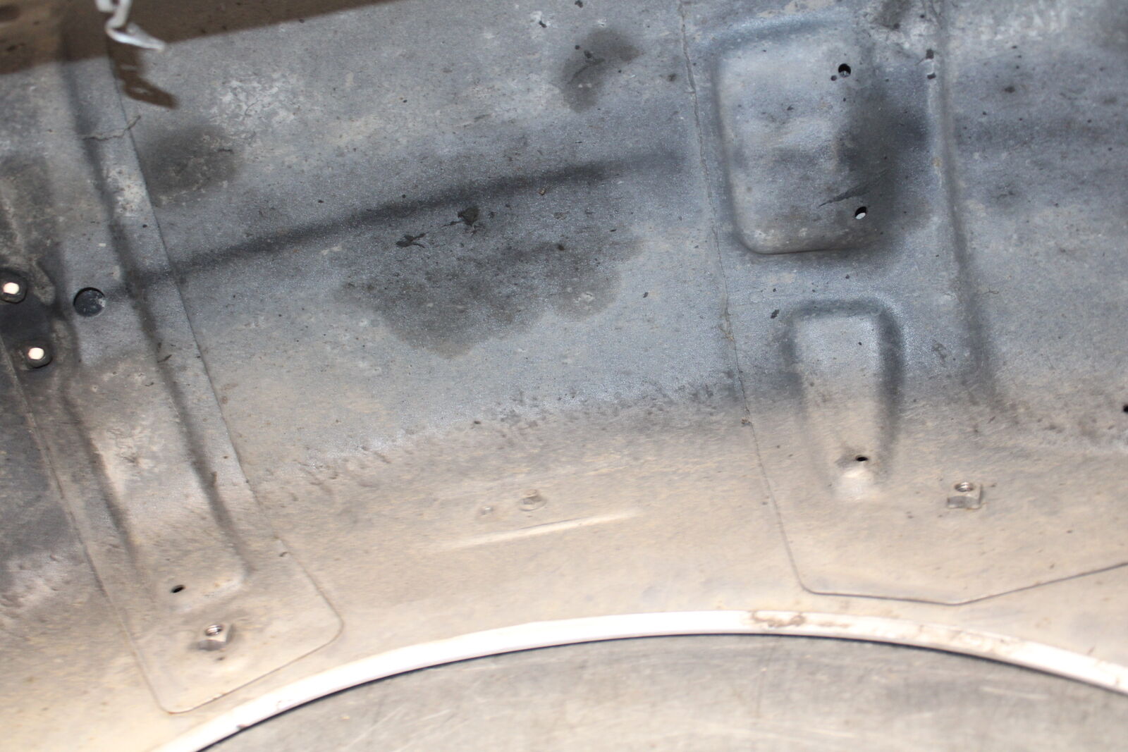 05-09 SUZUKI BOULEVARD C90 REAR BACK WHEEL FENDER MUD GUARD BB692