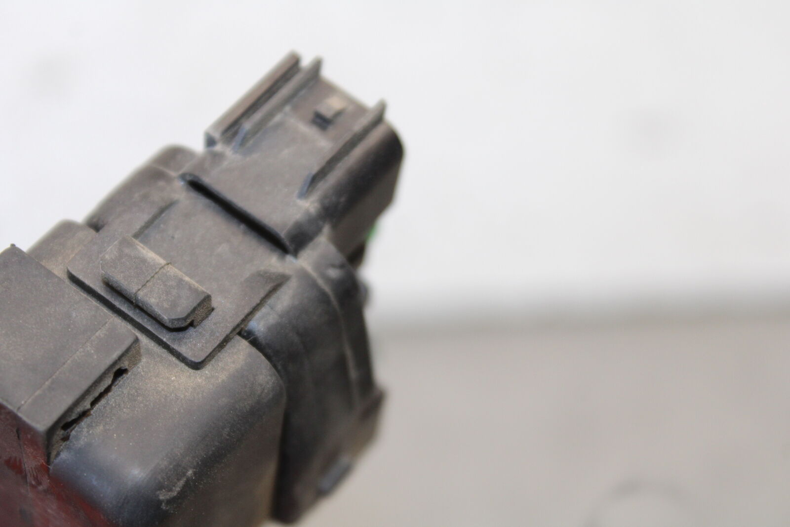 05-06 SUZUKI GSXR1000 ENGINE STARTER RELAY STARTING SWITCH 31800-41G10 BB663