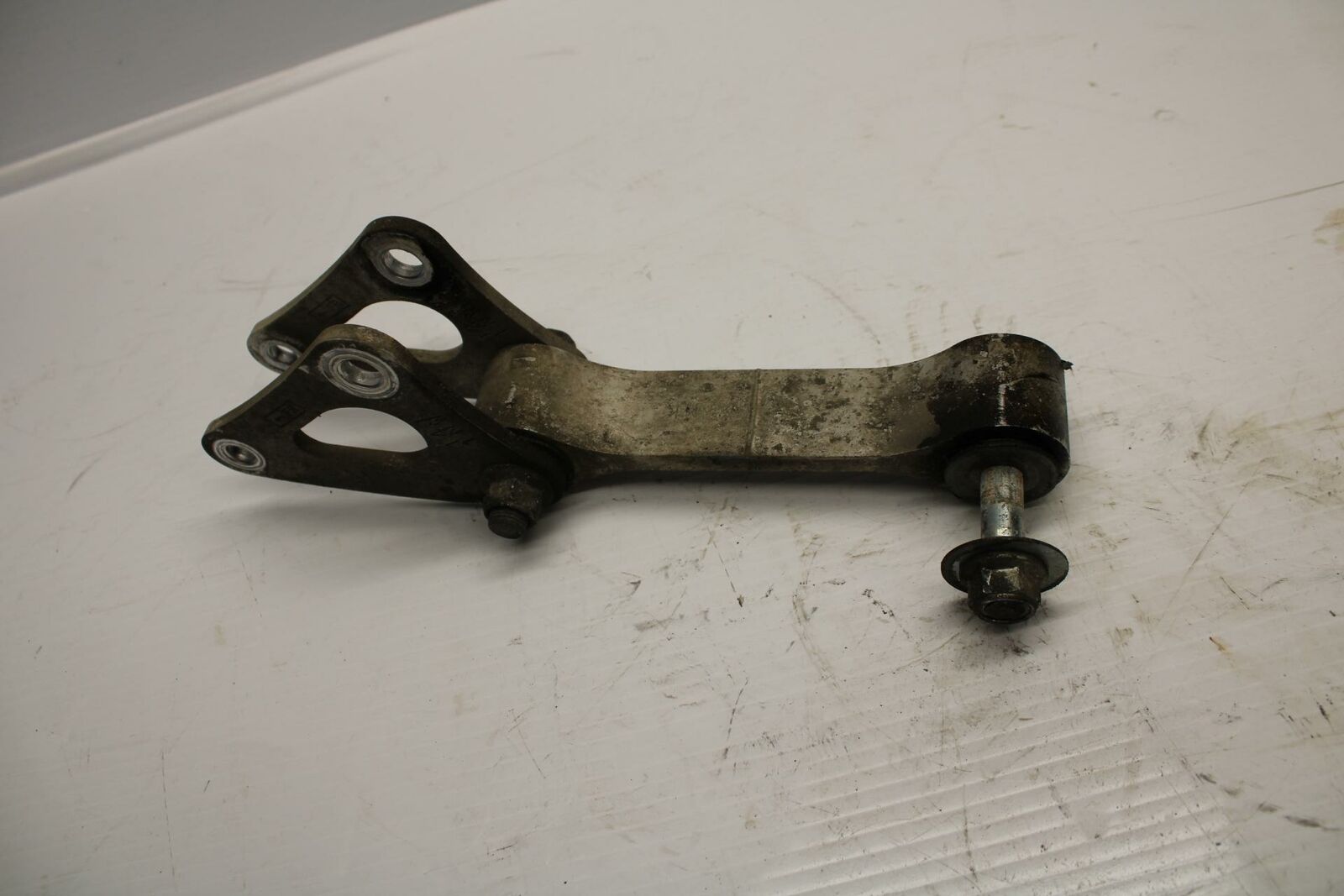11-19 SUZUKI GSXR600  DOGBONE SHOCK LINKAGE LINK 62602-14860 62611-14J00  BB 241